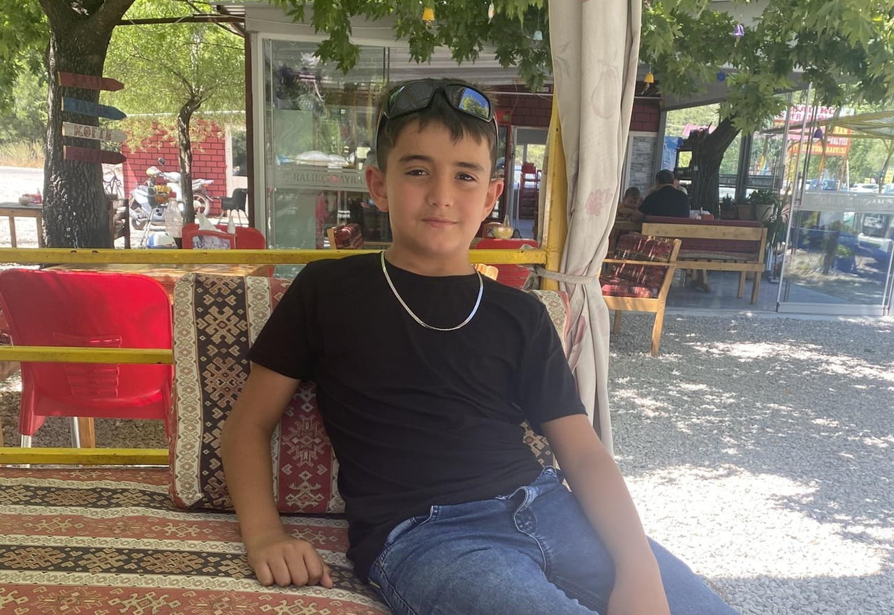 MOTOSİKLET KAZASINDA 11 YAŞLARINDAKİ BÜLENT KESGİN HAYATINI KAYBETTİ.