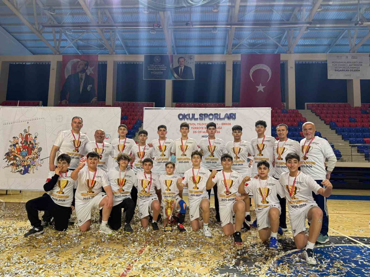 NİĞDE’DE DÜZENLENEN 2025-2026 EĞİTİM ÖĞRETİM YILI OKUL SPORLARI HENTBOL YILDIZLAR TÜRKİYE...