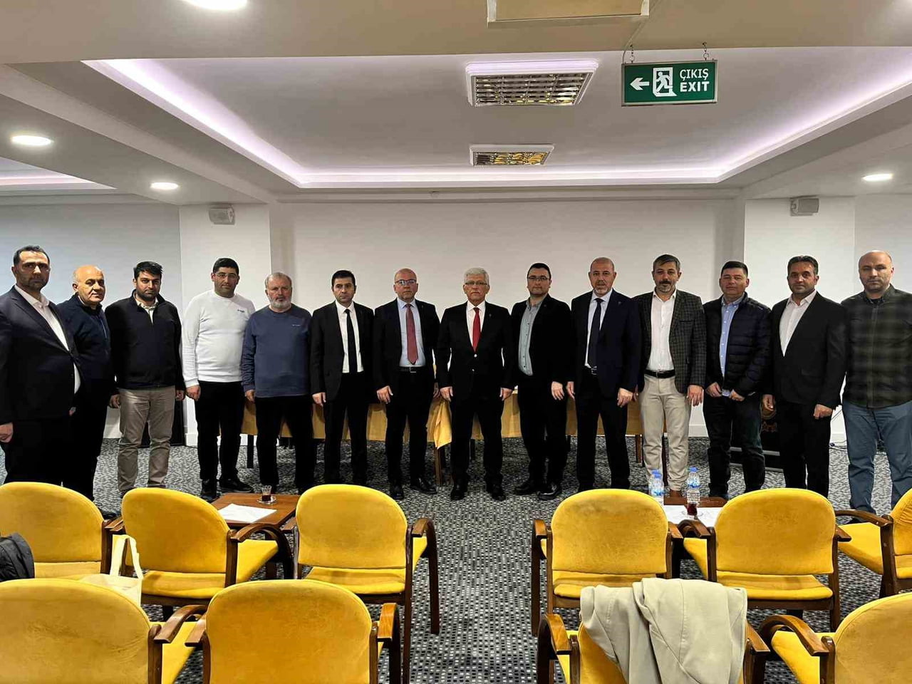 NİĞDE’DE TÜRK VETERİNER HEKİMLERİ BİRLİĞİ MERKEZ KONSEYİ TARAFINDAN BÖLGE TOPLANTISI...