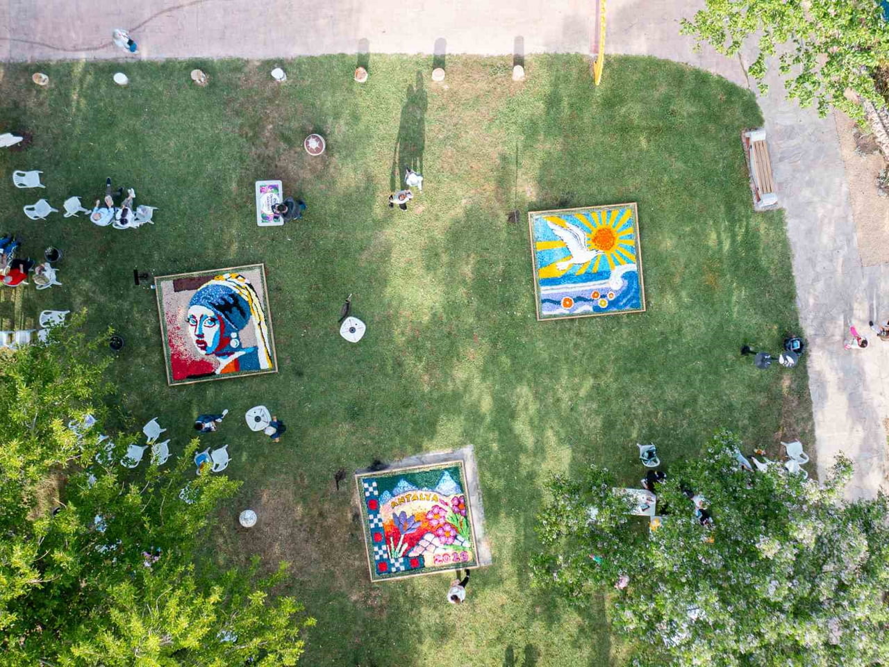 NTALYA MURATPAŞA BELEDİYESİ’NİN BU YIL İKİNCİSİNİ DÜZENLEYECEĞİ ÇİÇEK DESENLERİ GÜNLERİ İÇİN...