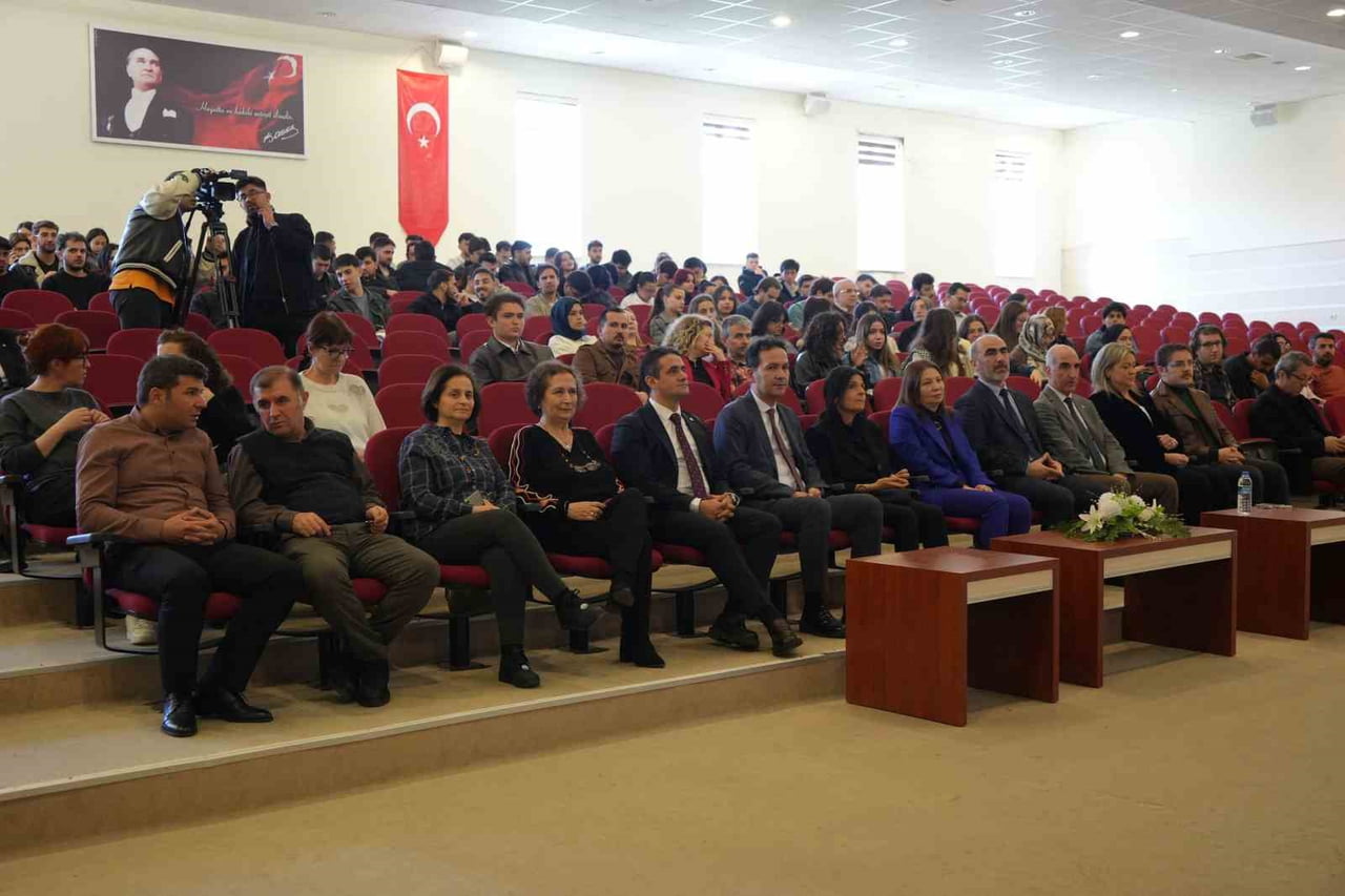 OMÜ'DE SIFIR ATIK GÜNÜ: ÇEVRE BİLİNCİ VURGULANDI