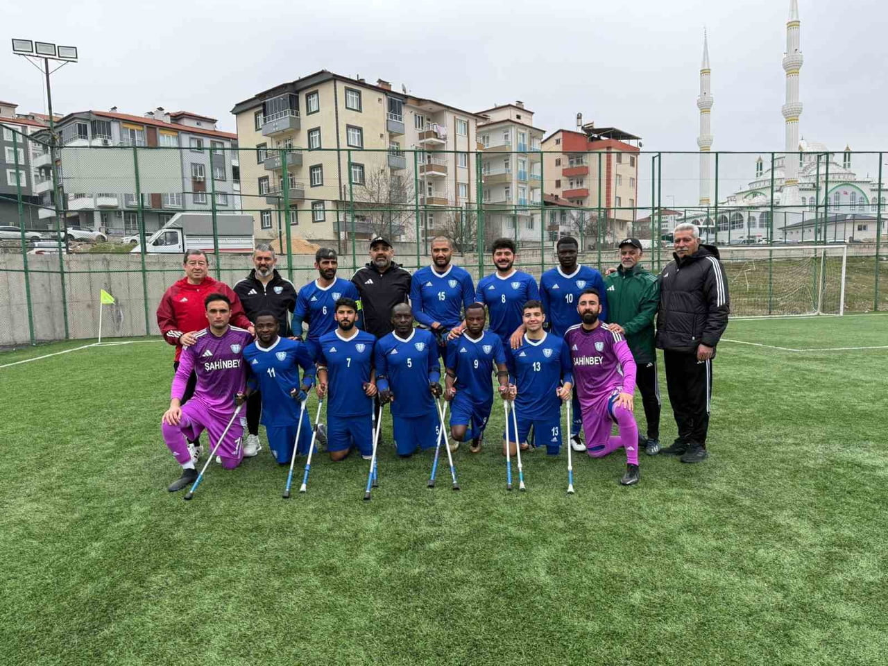 ŞAHİNBEY AMPUTE FUTBOL TAKIMI, DEPLASMANDA KARŞILAŞTIĞI MALATYA BÜYÜKŞEHİR BELEDİYESPOR AMPUTE...