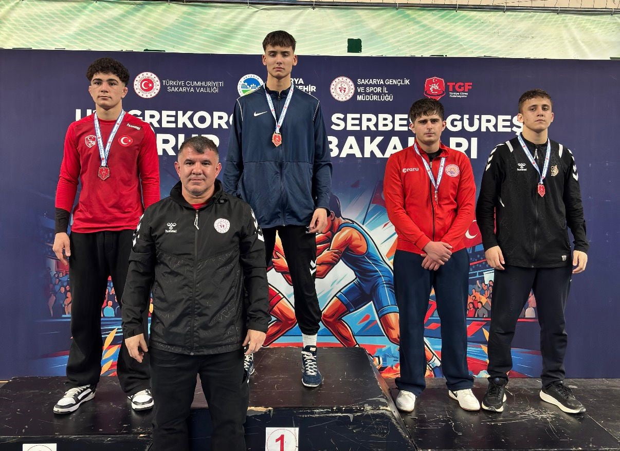 SAKARYA’DA DÜZENLENEN U-15 ERKEKLER SERBEST GÜREŞ GRUP MÜSABAKALARINDA, AFYONKARAHİSAR’I TEMSİL...