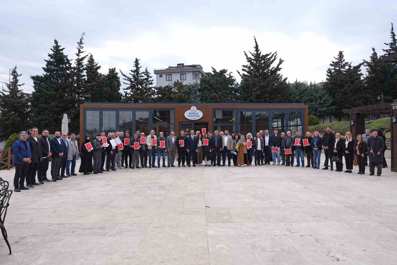 SANCAKTEPE BELEDİYESİ, UZUN YILLARDIR DEVAM EDEN TAPU SORUNLARINI ÇÖZÜME KAVUŞTURMAYA DEVAM...