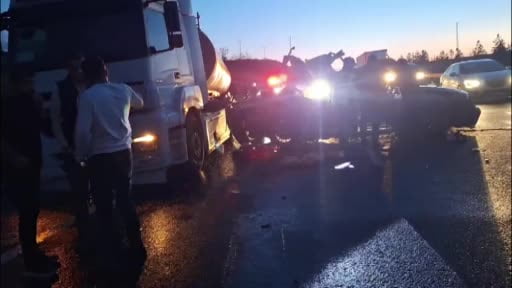 Şanlıurfa'da zincirleme trafik kazası: 1 ölü, 5 yaralı