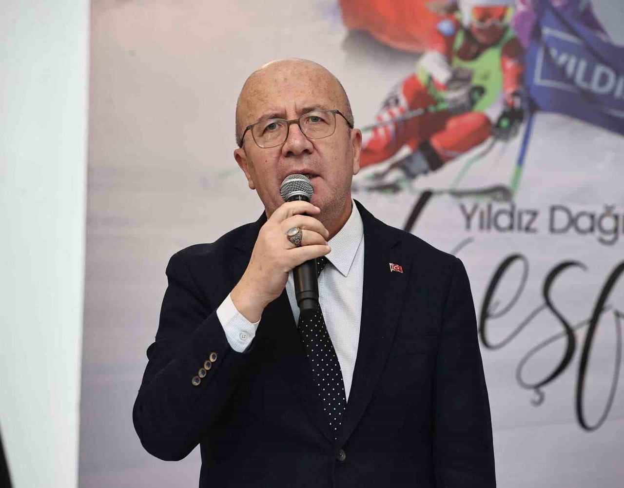 SİVAS İL KÜLTÜR VE TURİZM MÜDÜRÜ AZİZ ERDOĞAN, KENTTE 145 BİN ÜYEYE SAHİP KÜTÜPHANELERDEN 2025...