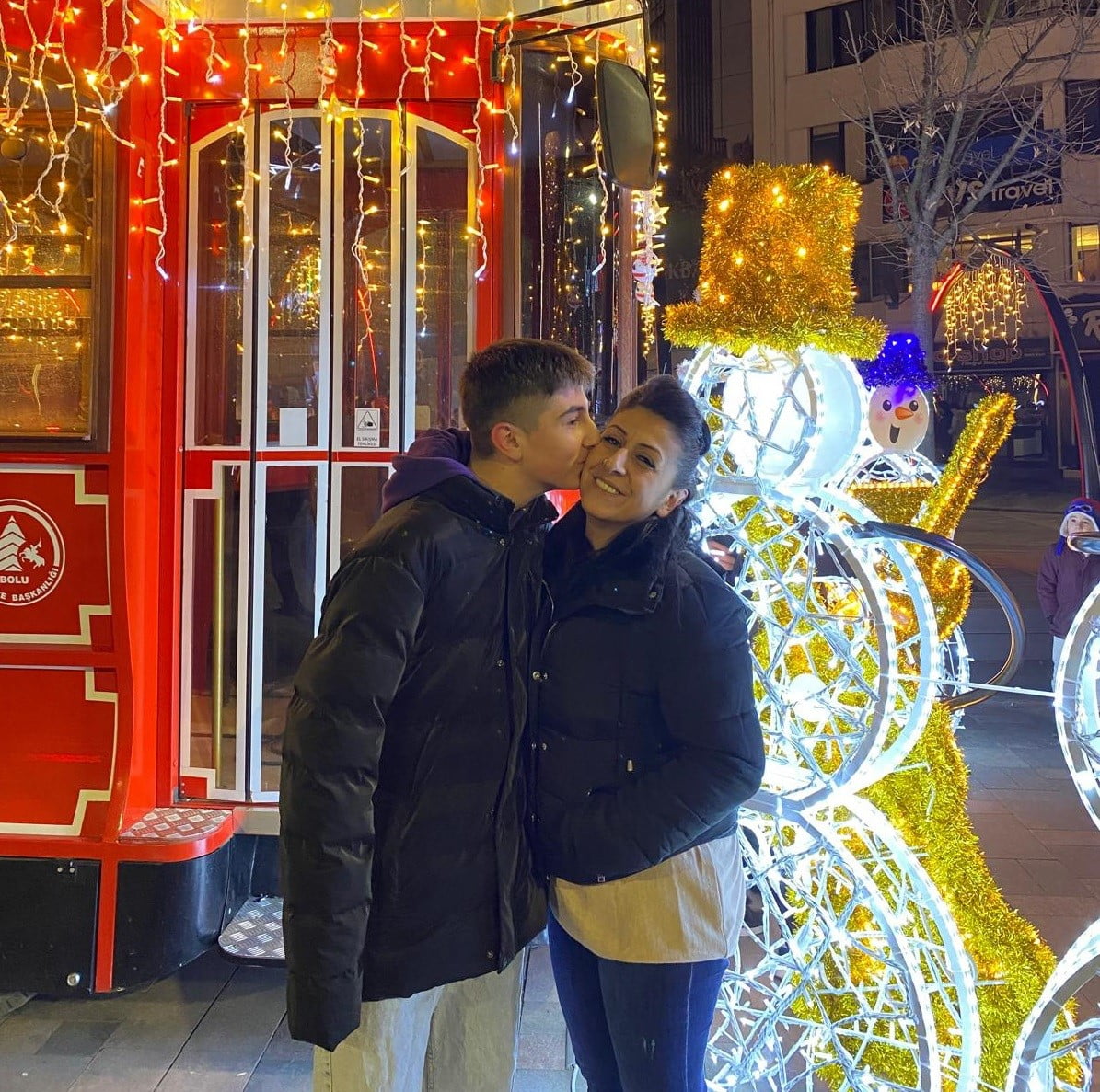 TANJU KARA VE  AYŞE ARABACI