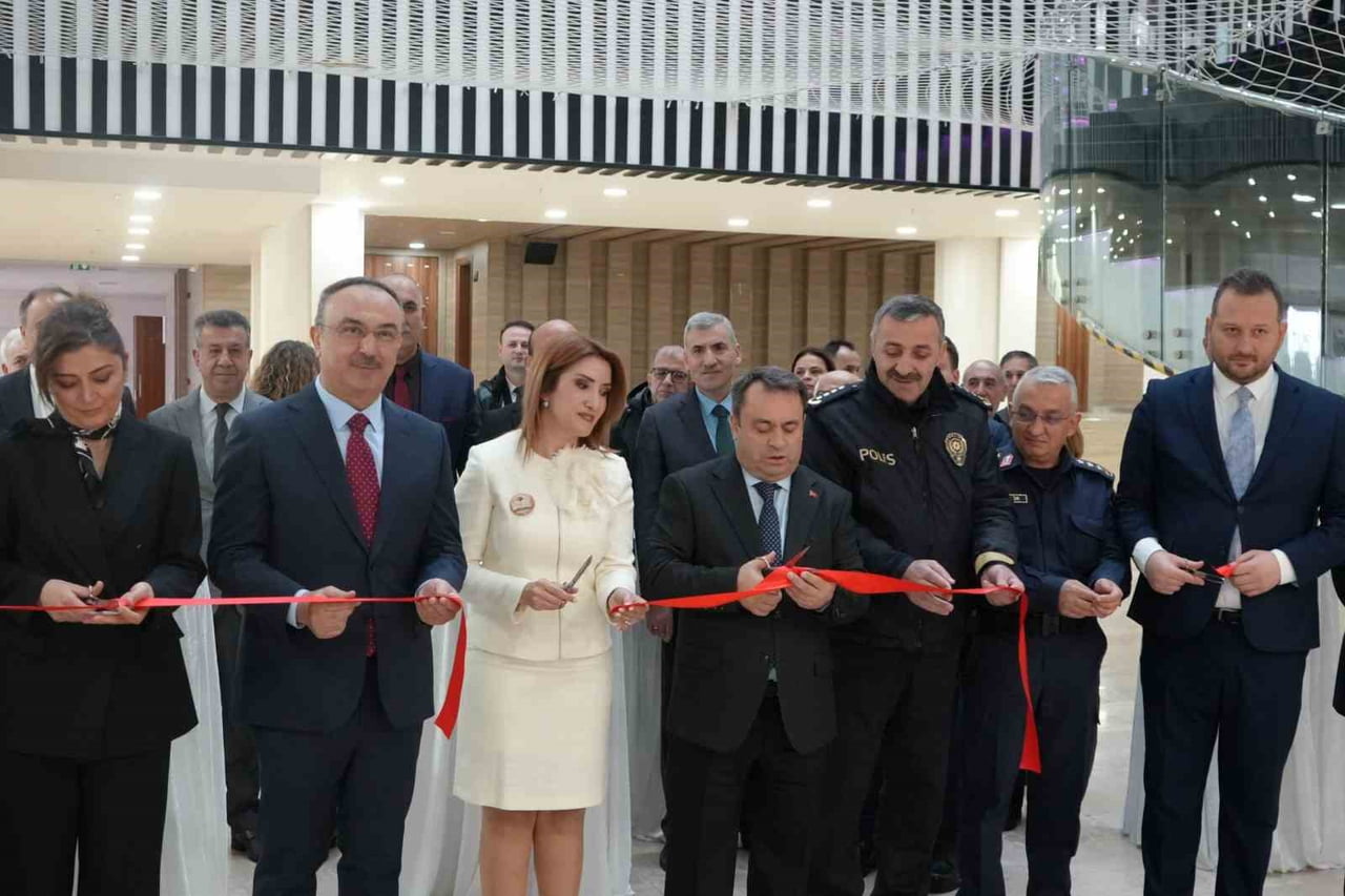 TEKİRDAĞ'IN SÜLEYMANPAŞA İLÇESİ YAHYA KEMAL BEYATLI KÜLTÜR MERKEZİN'DE  62. KÜTÜPHANE HAFTASI...