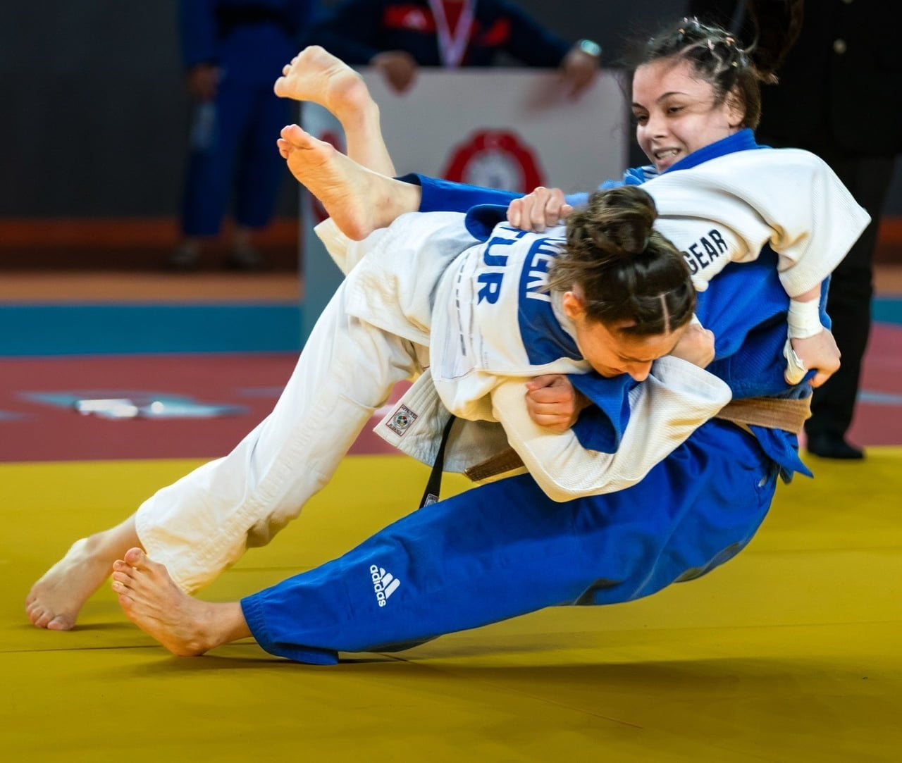 TRABZON BÜYÜKŞEHİR BELEDİYESİ’NİN EV SAHİPLİĞİNDE, 50 İLDEN 787 SPORCUNUN KATILIMIYLA DÜZENLENEN...