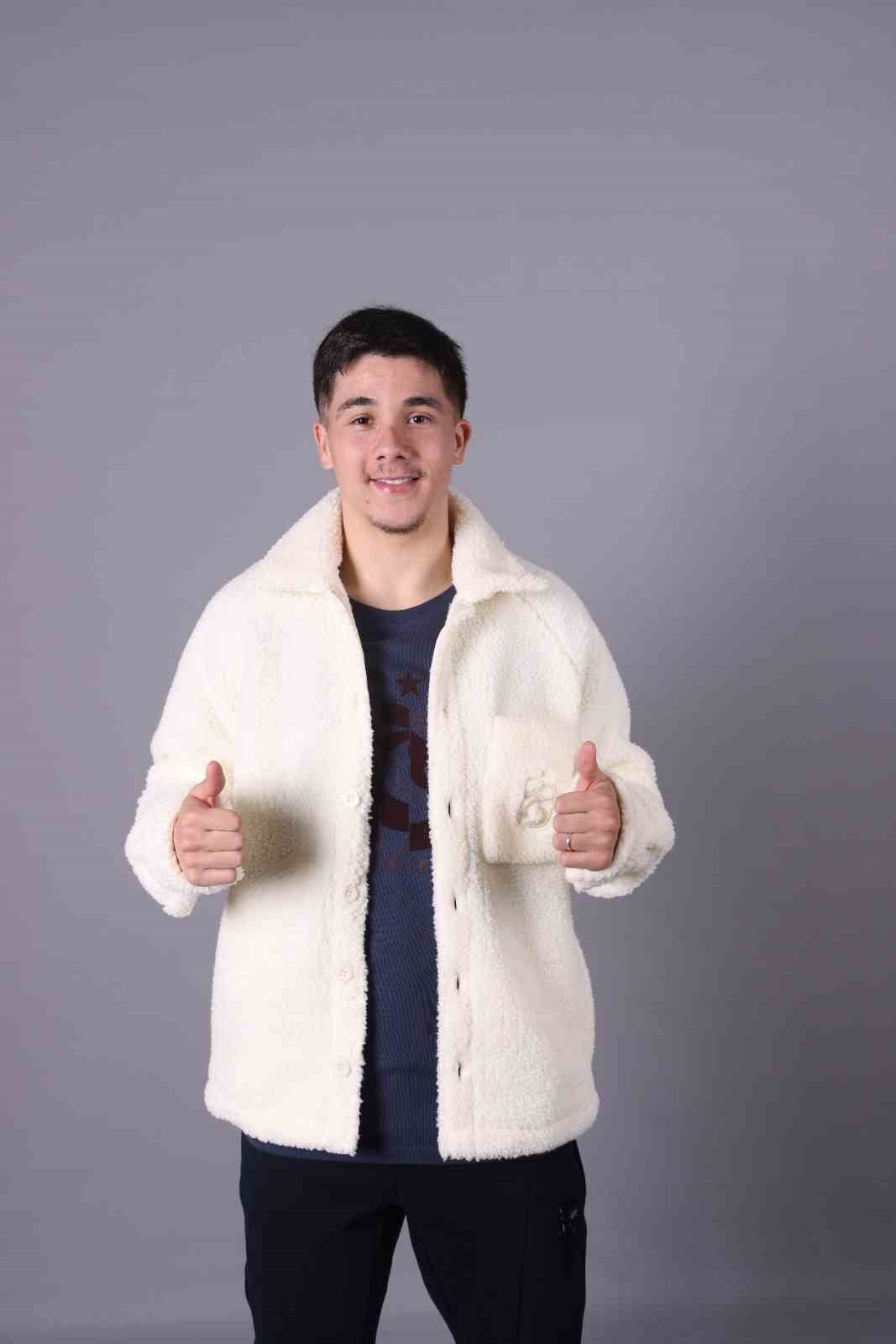 TRABZONSPOR’UN FASLI OYUNCUSU BENJAMİN BOUCHOUARİ, BORDO-MAVİLİ TAKIMDA KENDİNİ KANITLAMAK...