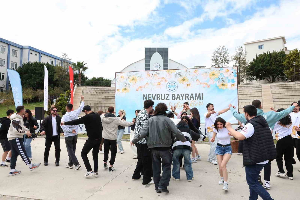 TÜRK TARİHİNDE BAHARIN GELİŞİNİN SİMGESİ OLARAK KABUL EDİLEN NEVRUZ BAYRAMI, ALANYA ALAADDİN...