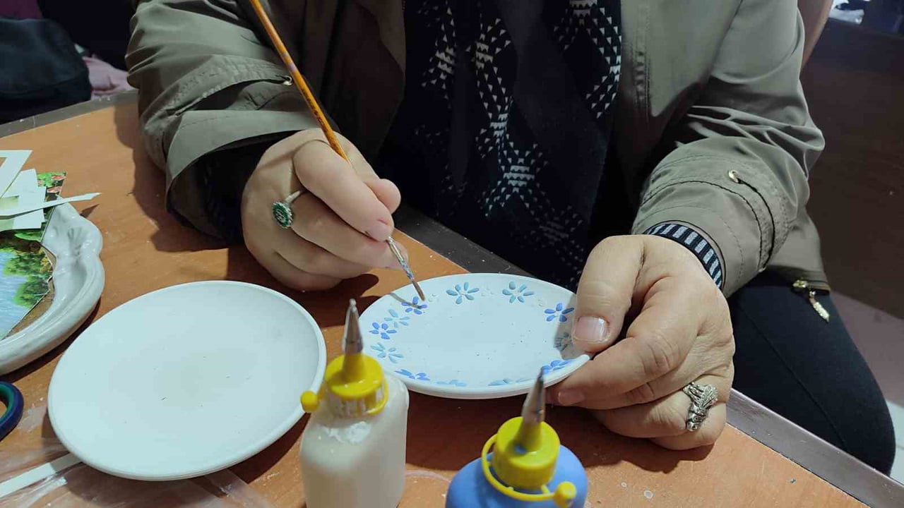 TÜRKOĞLU İLÇESİNDE YAŞAYAN 61 YAŞINDAKİ  2 ÇOCUK ANNESİ SİBEL AKKAYA,UZUN YILLAR BOYUNCA AİLESİNE...