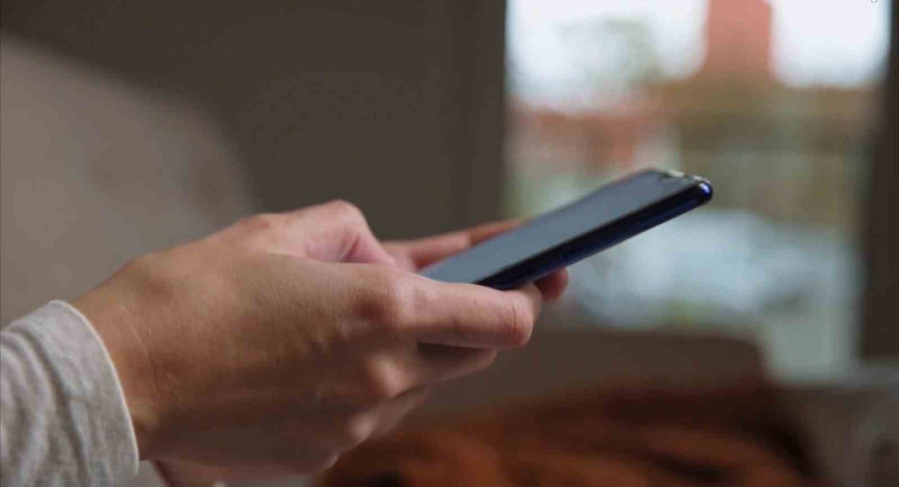 ULAŞTIRMA VE ALTYAPI BAKANI ABDULKADİR URALOĞLU, SOSYAL MEDYADA GEÇİRİLEN SÜREYE İLİŞKİN...