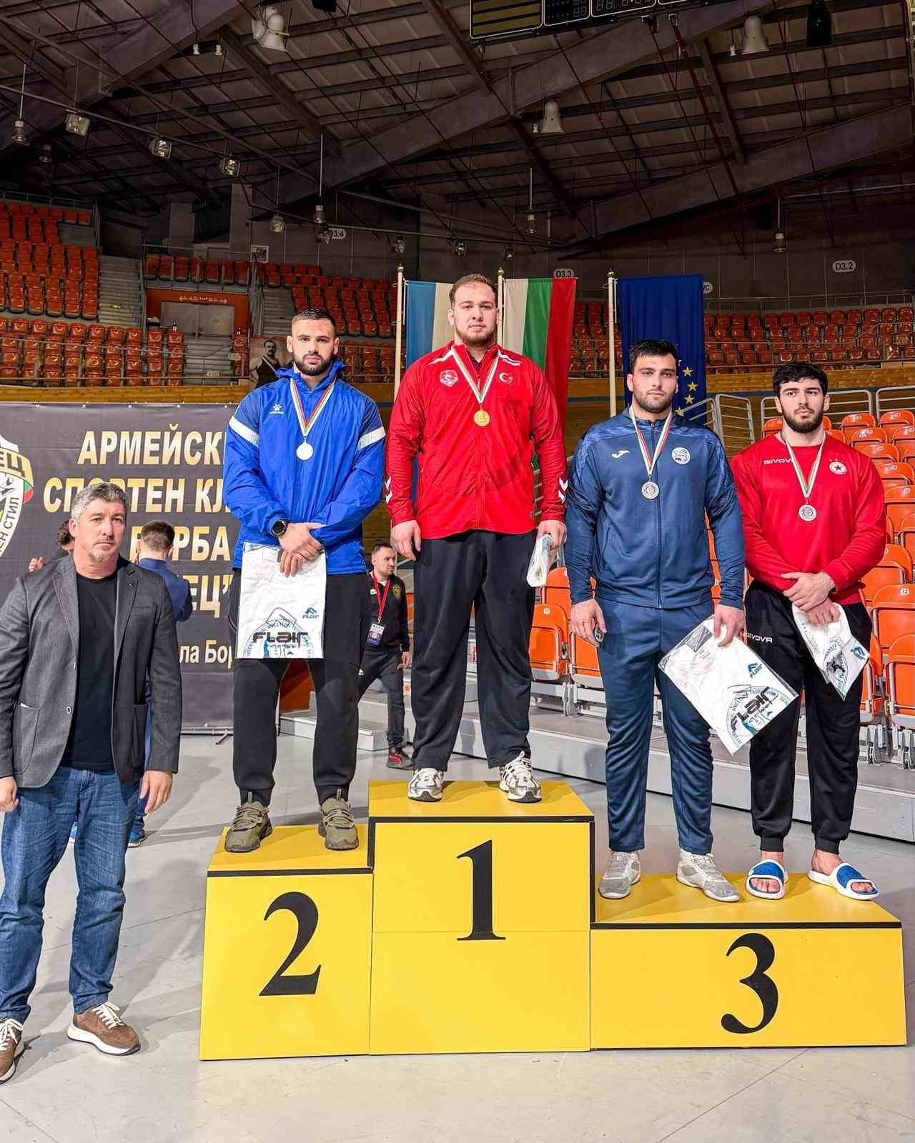 ULUSLARARASI DAN KOLOV-NİKOLA PETROV TURNUVASI’NI MİLLİLER 6 ALTIN, 6 GÜMÜŞ VE 11 BRONZ OLMAK...