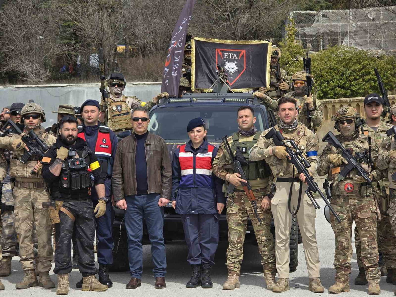 YOZGAT’TA YAKLAŞIK 10 İLDEN GELEN AİRSOFT TAKIMLARI, KENT MERKEZİNE YAKLAŞIK 10 KİLOMETRE...