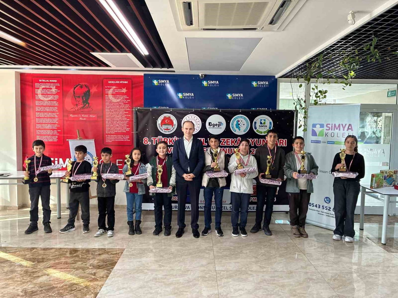 ZEKA ŞAMPİYONLARI SİVEREK’TE B-BULUŞTU: 152 ÖĞRENCİ KIYASIYA YARIŞTI