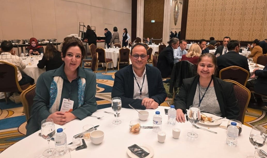 ZONGULDAK BÜLENT ECEVİT ÜNİVERSİTESİ (ZBEÜ) EĞİTİM FAKÜLTESİ İNGİLİZCE DİLİ EĞİTİMİ ANABİLİM DALI...