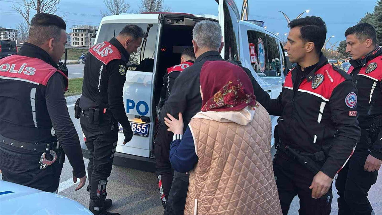 2 YIL ÖNCE TANIŞTIĞI ERKEK ARKADAŞI İLE EVLENMEK İÇİN ANKARA’DAN AKSARAY’A GELEN 19 YAŞINDAKİ GENÇ...