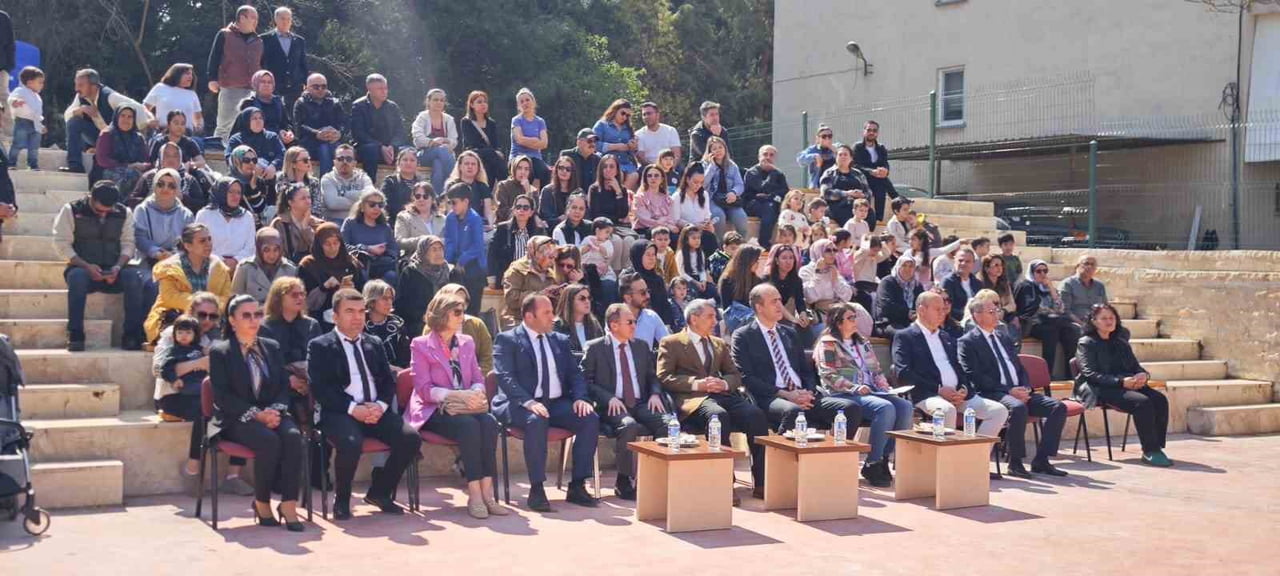 2017 YILINDA HAYATA GEÇİRİLEN "BİR YUMAK UMUT" PROJESİ, BU YIL "ÇOCUK" TEMASIYLA KANSER...