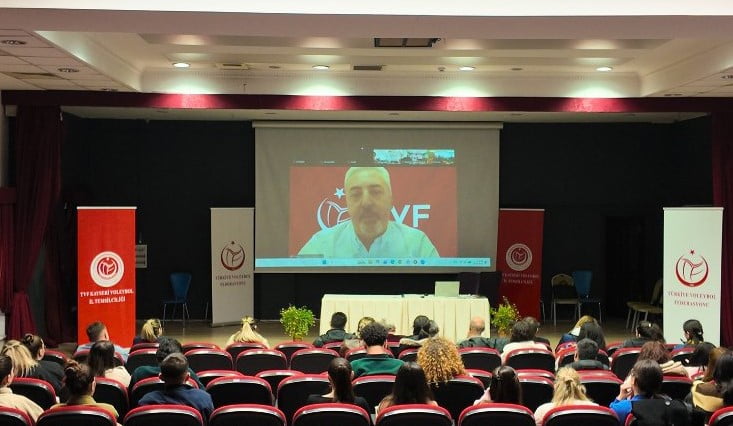 2025-2026 VOLEYBOL SEZONU AYLIK BİLGİLENDİRME SEMİNERİ, KAYSERİ GEVHER NESİBE SPOR SALONU TOPLANTI...