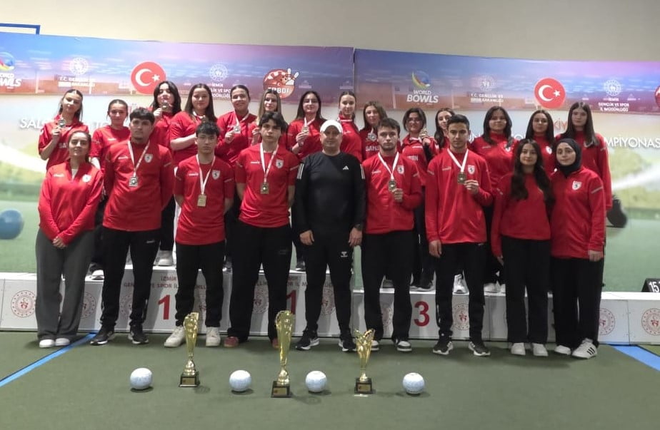 28 MART – 3 NİSAN TARİHLERİ ARASINDA İZMİR’DE DÜZENLENEN ÇİM TOPU TÜRKİYE ŞAMPİYONASI, TÜRKİYE’NİN...