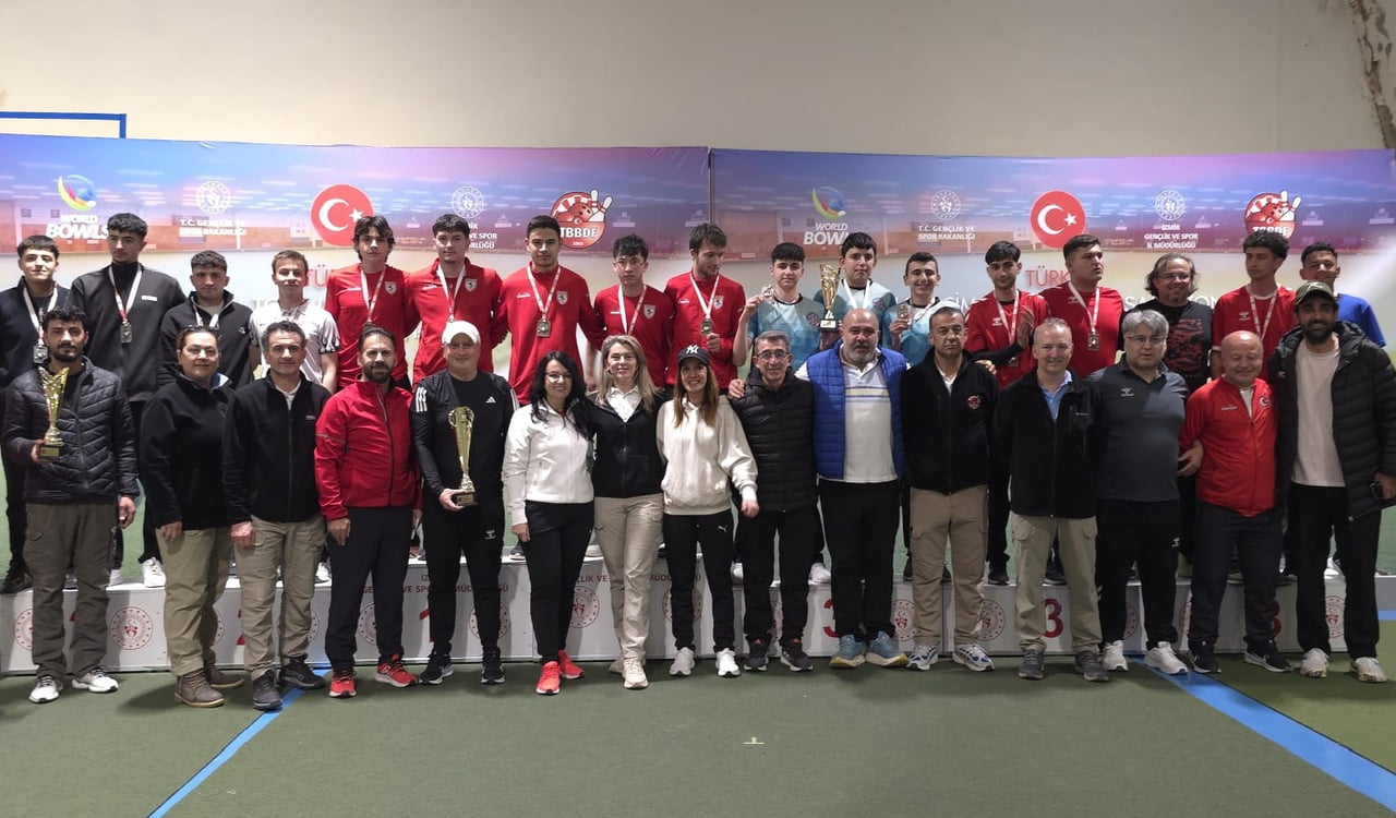 28 MART – 3 NİSAN TARİHLERİ ARASINDA İZMİR’DE DÜZENLENEN ÇİM TOPU TÜRKİYE ŞAMPİYONASI, TÜRKİYE’NİN...