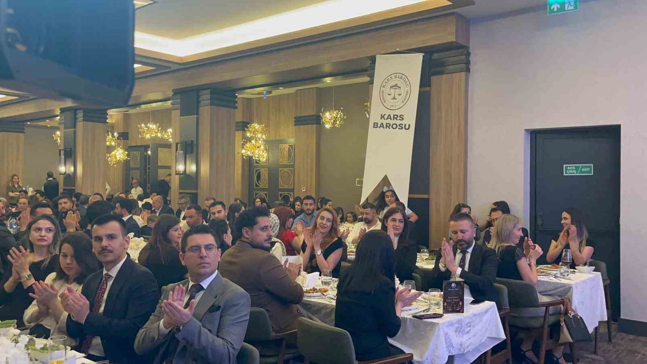 5 NİSAN’DA ANLAMLI MESAJ: KARS BARO BAŞKAN- YAĞCI, “AVUKATLIK ADALETİN EN GÜÇLÜ...