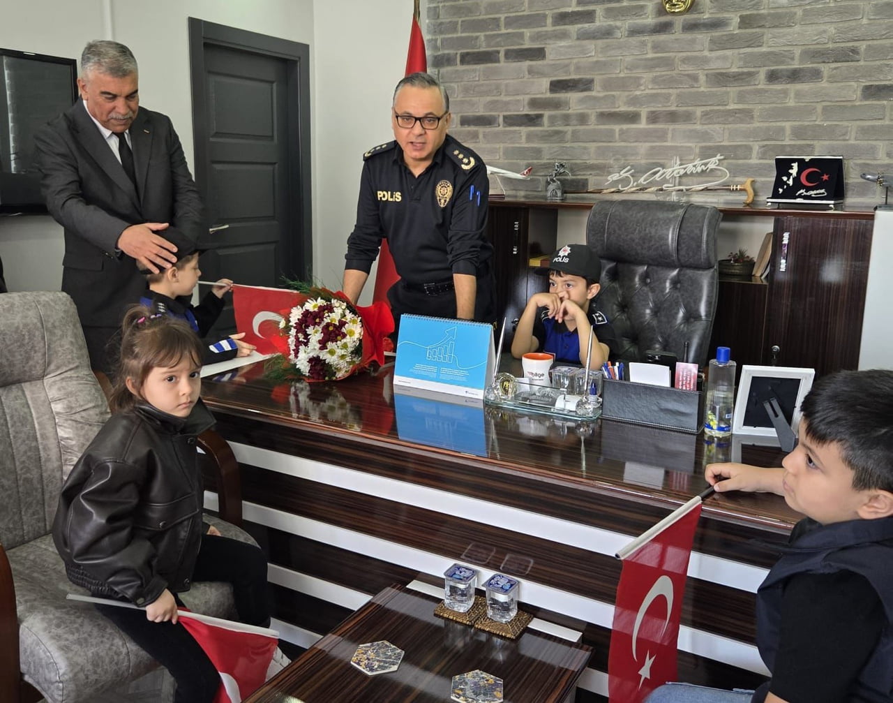 6-12 NİSAN POLİS HAFTASI VE POLİS TEŞKİLATI'NIN 181. KURULUŞ YIL DÖNÜMÜ MÜNASEBETİ İLE ANAOKULU...