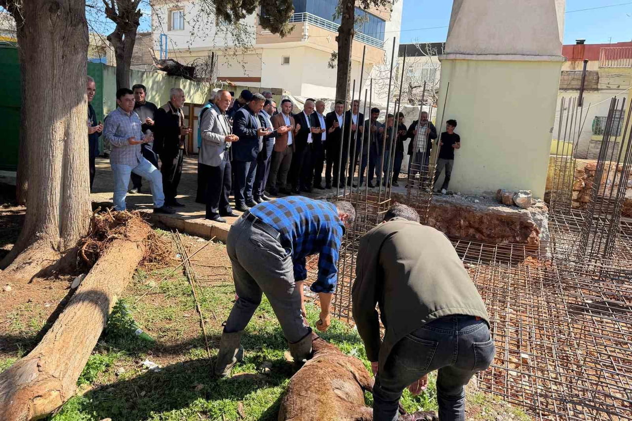 6 ŞUBAT KAHRAMANMARAŞ MERKEZLİ DEPREMLERDEN ETKİLENEN GAZİANTEP'İN ARABAN İLÇESİNE BAĞLI...