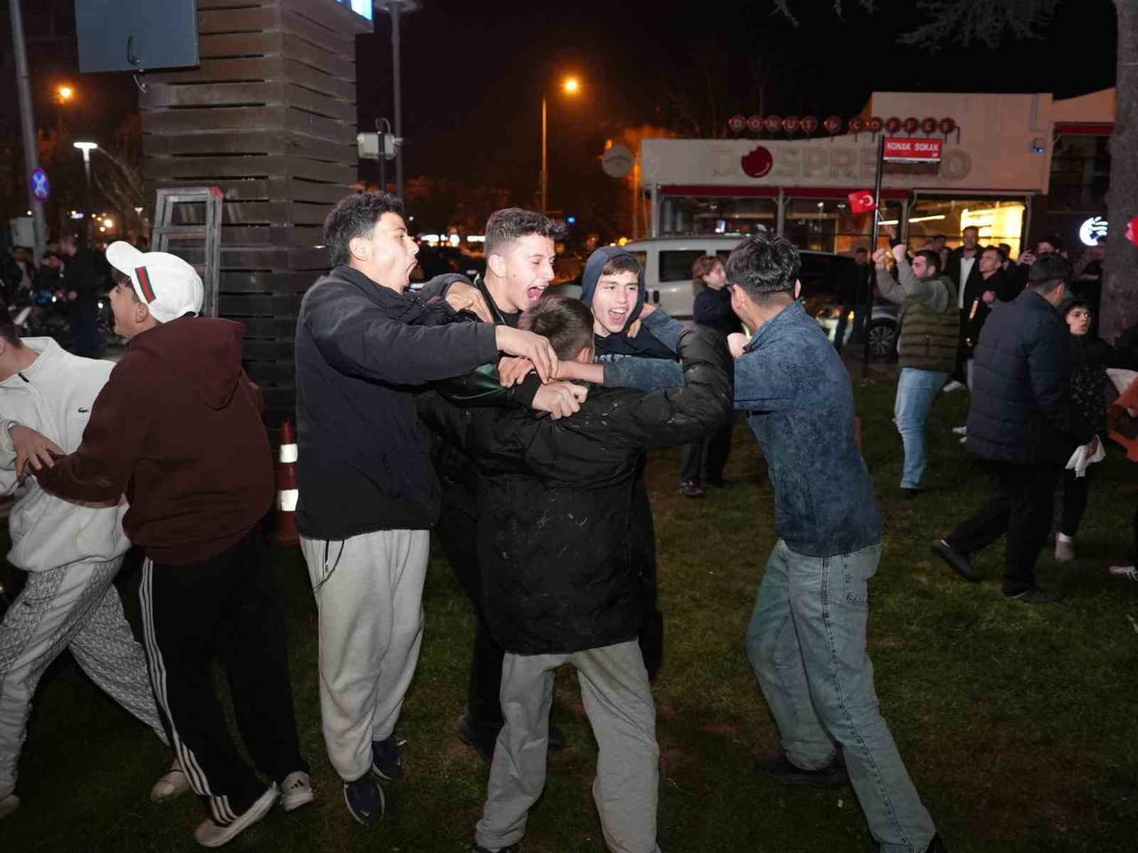 A MİLLİ FUTBOL TAKIMI, 2026 FIFA DÜNYA KUPASI PLAY-OFF TURU FİNALİNDE DEPLASMANDA KOSOVA'YI 1-0...