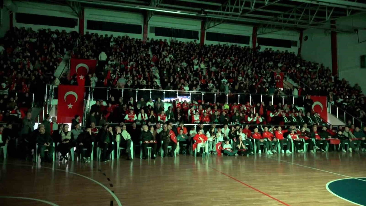 A MİLLİ FUTBOL TAKIMI’NIN 2026 DÜNYA KUPASI AVRUPA ELEMELERİ PLAY-OFF FİNAL TURUNDA DEPLASMANDA...