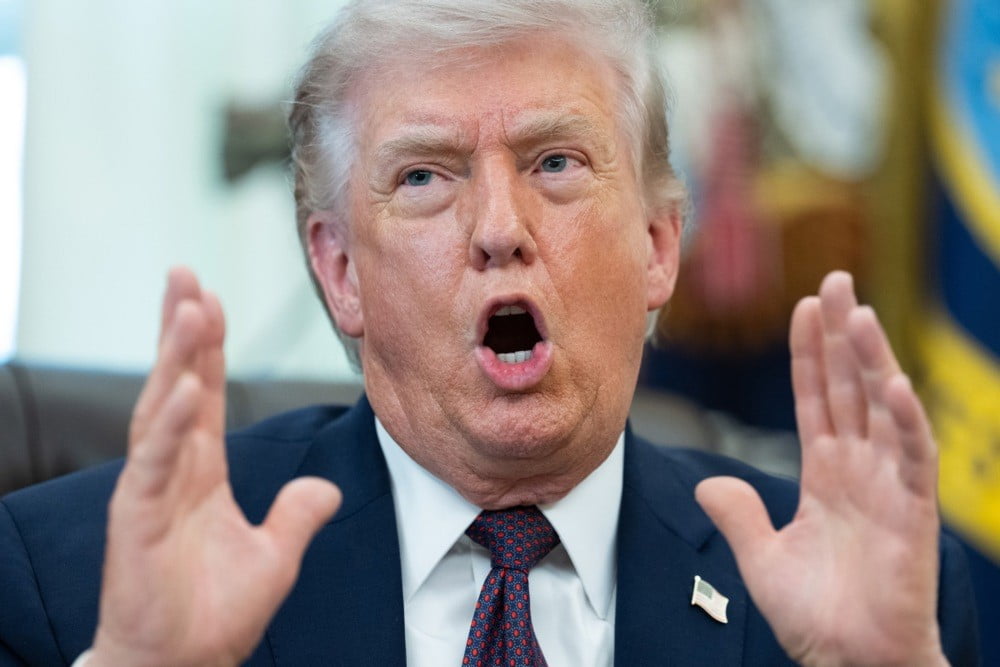 ABD BAŞKANI DONALD TRUMP, ABD'Yİ NATO İTTİFAKINDAN ÇEKMEYİ CİDDİ OLARAK DÜŞÜNDÜĞÜNÜ...