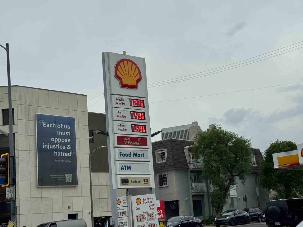 ABD BAŞKANI DONALD TRUMP’IN İRAN’A YÖNELİK SALDIRILARIN 2-3 HAFTA DAHA SÜRECEĞİ YÖNÜNDEKİ...