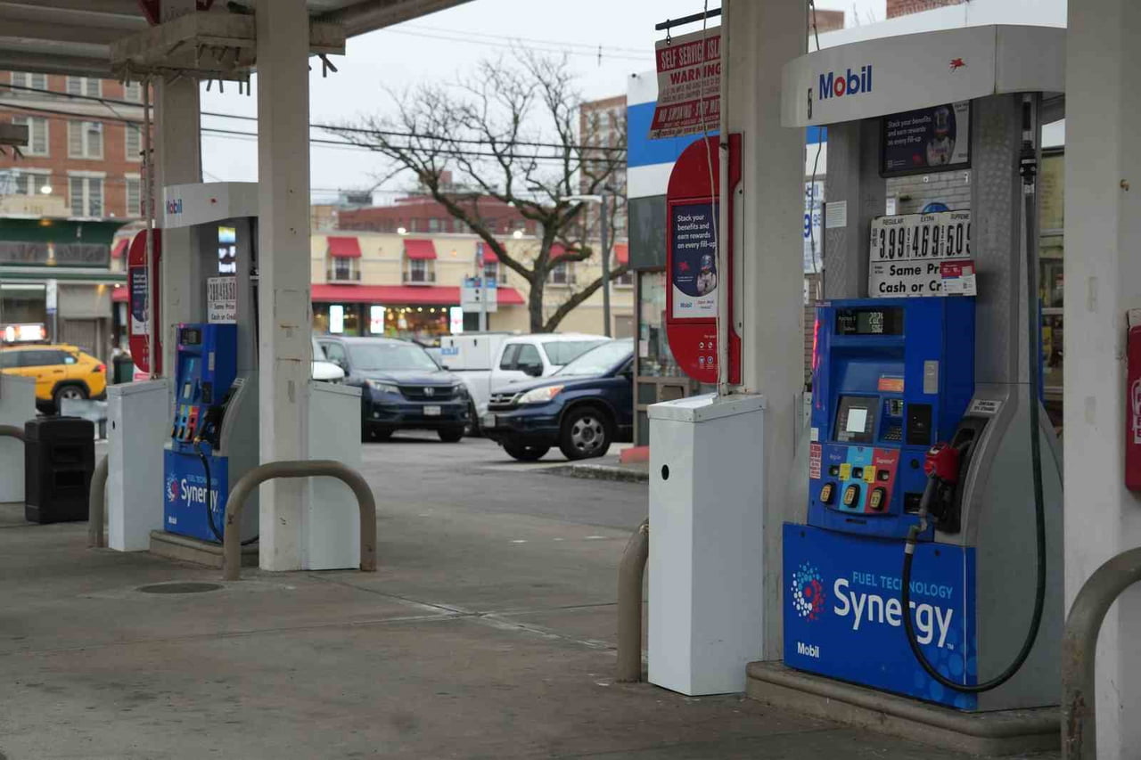 ABD-İSRAİL VE İRAN ARASINDA DEVAM EDEN SAVAŞIN ETKİSİYLE BAŞLAYAN PETROL KRİZİ, ÜLKE GENELİNDE...