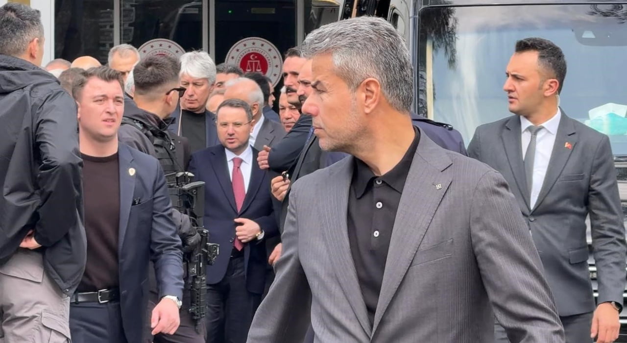 ADALET BAKANI AKIN GÜRLEK'İN DİYARBAKIR ADLİYESİ ZİYARETİNDEN.