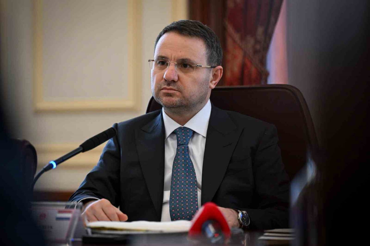 ADALET BAKANI AKIN GÜRLEK, HOLLANDA ADALET VE GÜVENLİK BAKANI DAVİD VAN WEEL İLE GÖRÜŞTÜ.