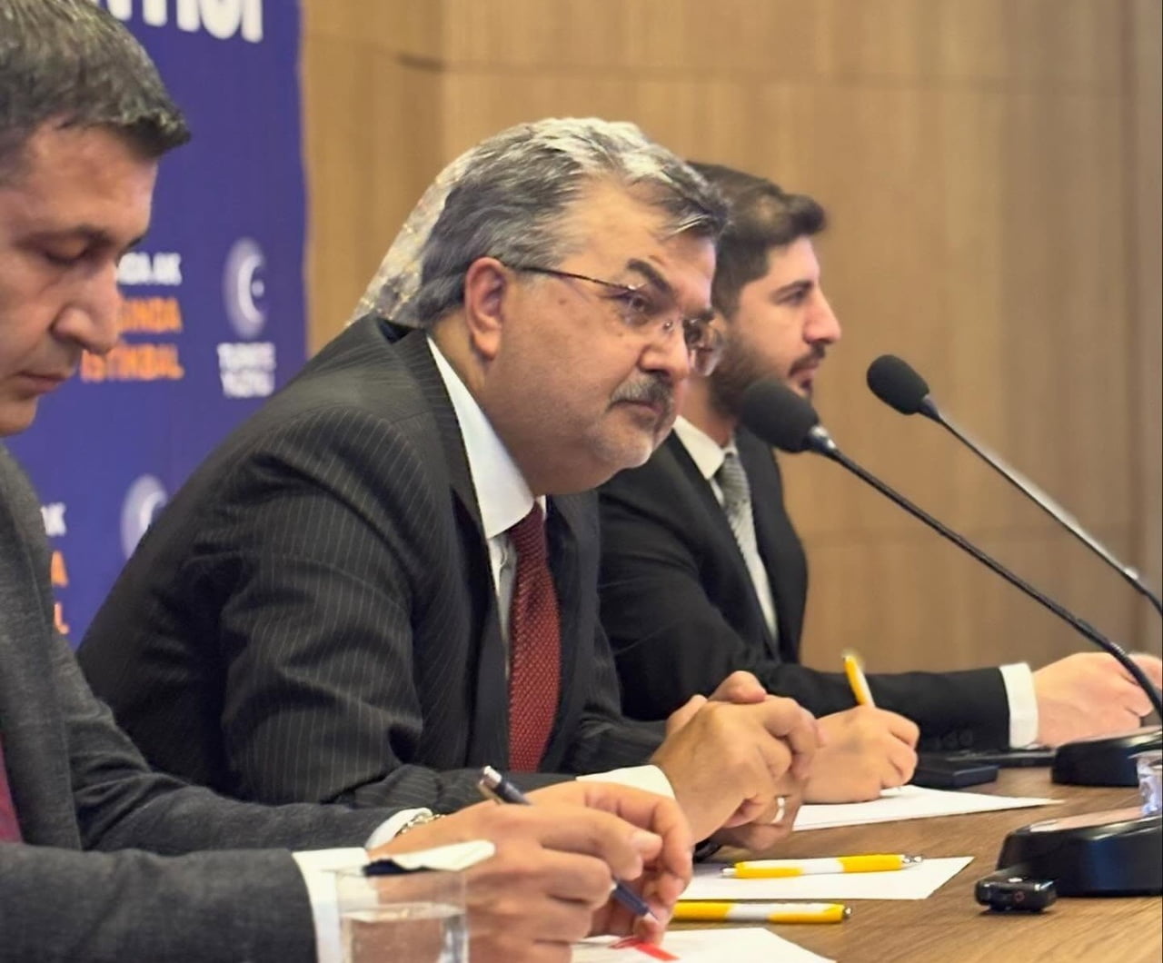 ADALET VE KALKINMA PARTİSİ (AK PARTİ) ADIYAMAN İL BAŞKANLIĞI TARAFINDAN DÜZENLENEN İL DANIŞMA...