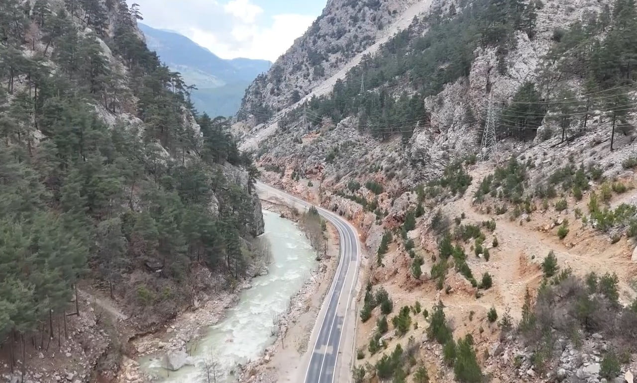 ADANA'NIN SAİMBEYLİ VE FEKE BELEDİYE BAŞKANLARI, 'KOZAN, FEKE, SAİMBEYLİ VE TUFANBEYLİ' ARASINDA...