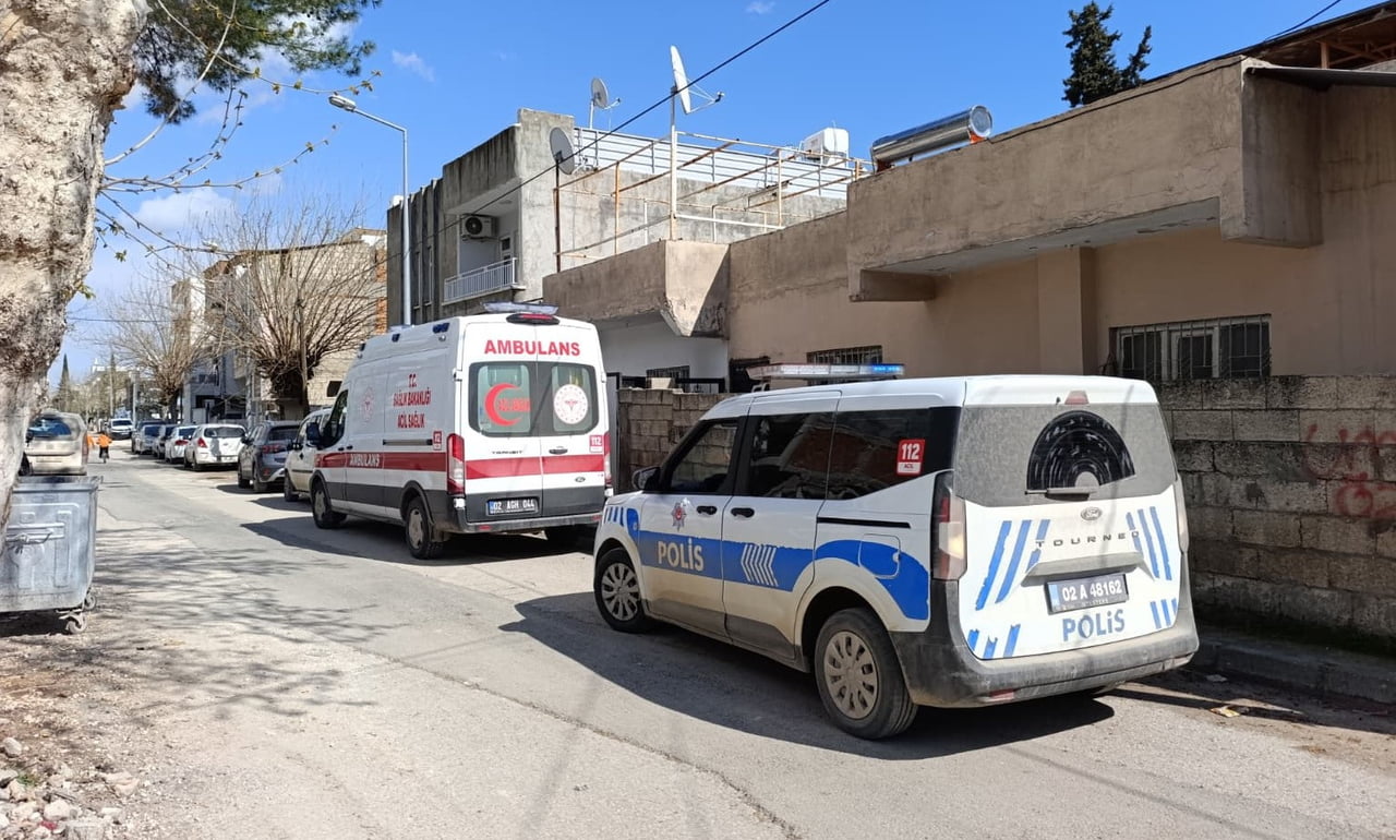ADIYAMAN’DA BİR KİŞİ YAŞADIĞI EVİNDE ÖLÜ BULUNDU.