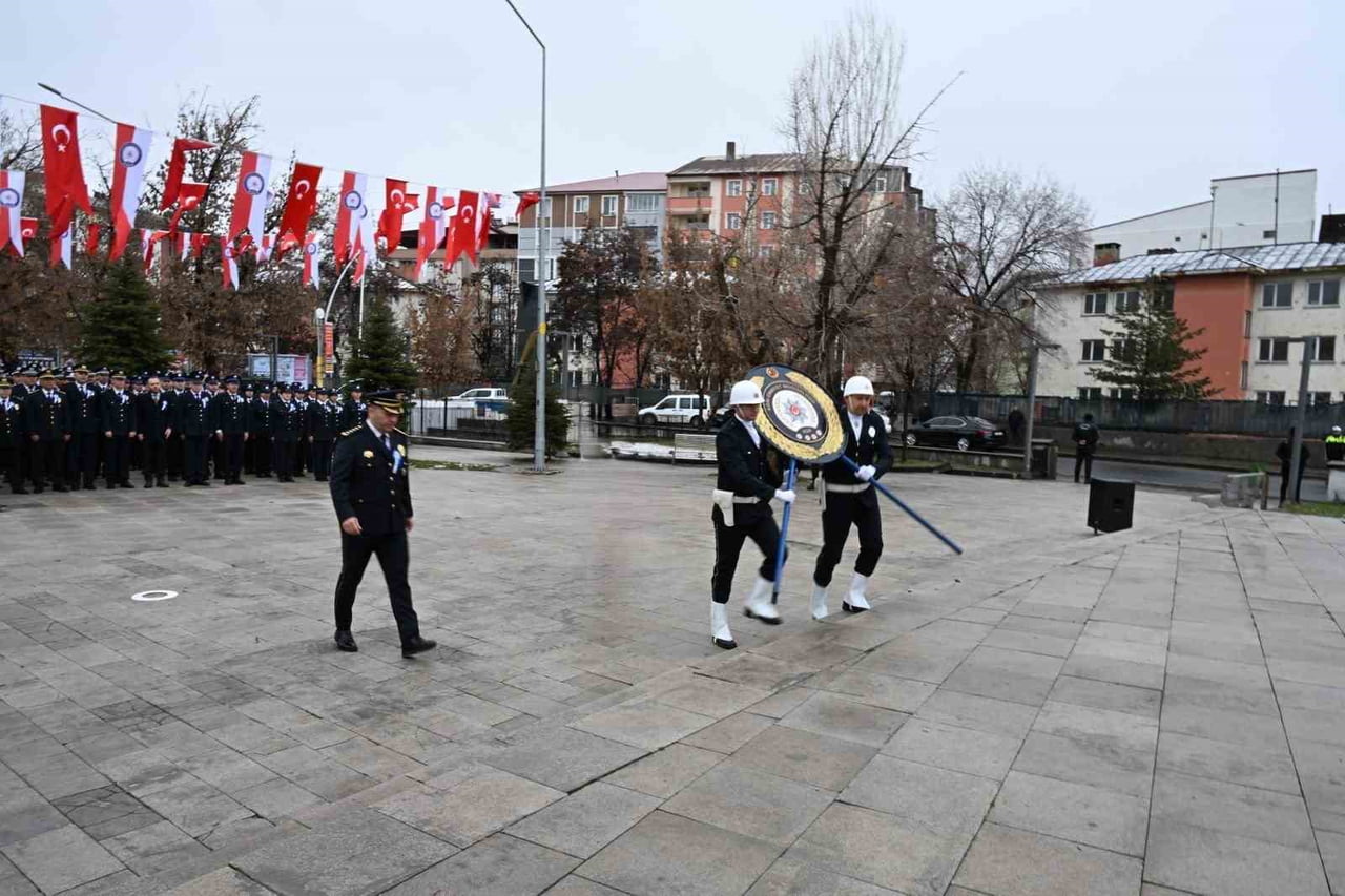 AĞRI’DA, TÜRK POLİS TEŞKİLATI’NIN 181’İNCİ KURULUŞ YIL DÖNÜMÜ VE 10 NİSAN POLİS HAFTASI...