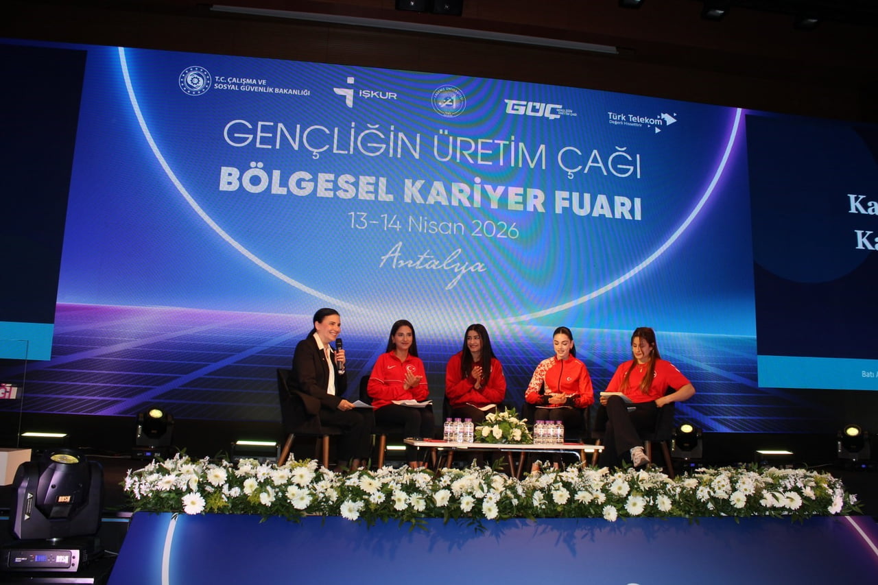 AKDENİZ ÜNİVERSİTESİ EV SAHİPLİĞİNDE DÜZENLENEN BATI AKDENİZ KARİYER VE İSTİHDAM FUARI (BAKİF26)...