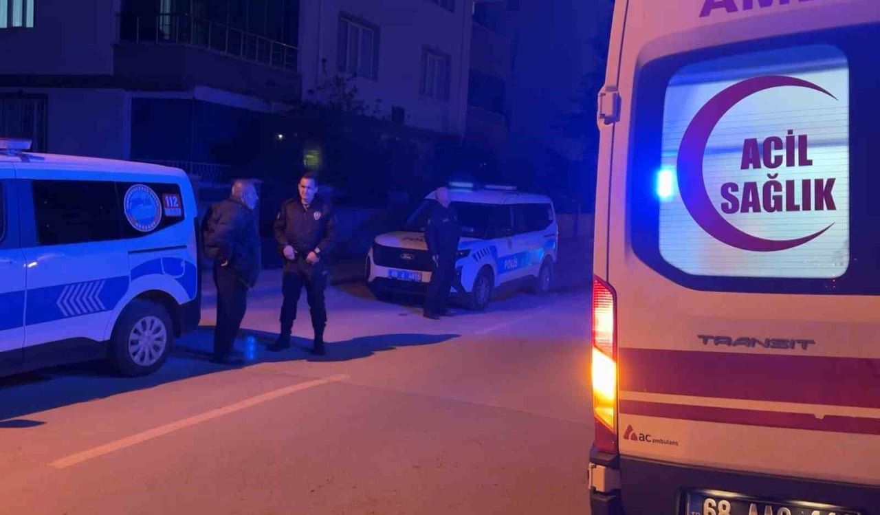 AKSARAY'DA AYLAR ÖNCESİ YAPTIKLARI KAVGA YÜZÜNDEN MAHKEMELİK OLAN KOMŞULAR MAHKEME KARARI SONRASI...