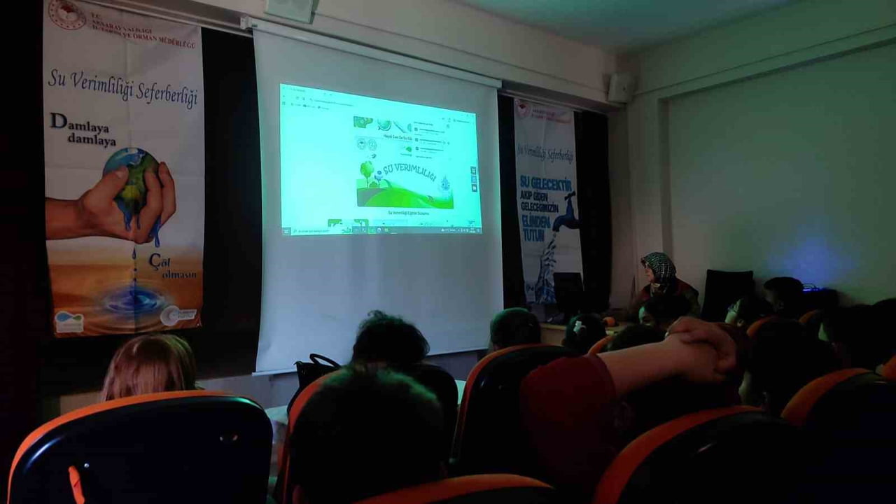 AKSARAY'DA YÜRÜTÜLEN SU VERİMLİLİĞİ SEFERBERLİĞİ KAPSAMINDA İLKOKUL ÖĞRENCİLERİNE YÖNELİK...