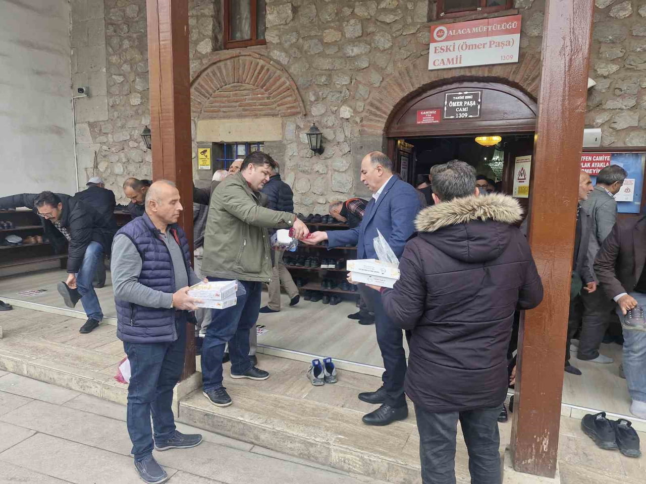 ALACA İLÇE EMNİYET MÜDÜRLÜĞÜ TARAFINDAN, TÜRK POLİS TEŞKİLATI’NIN KURULUŞ YIL DÖNÜMÜ VE 10 NİSAN...