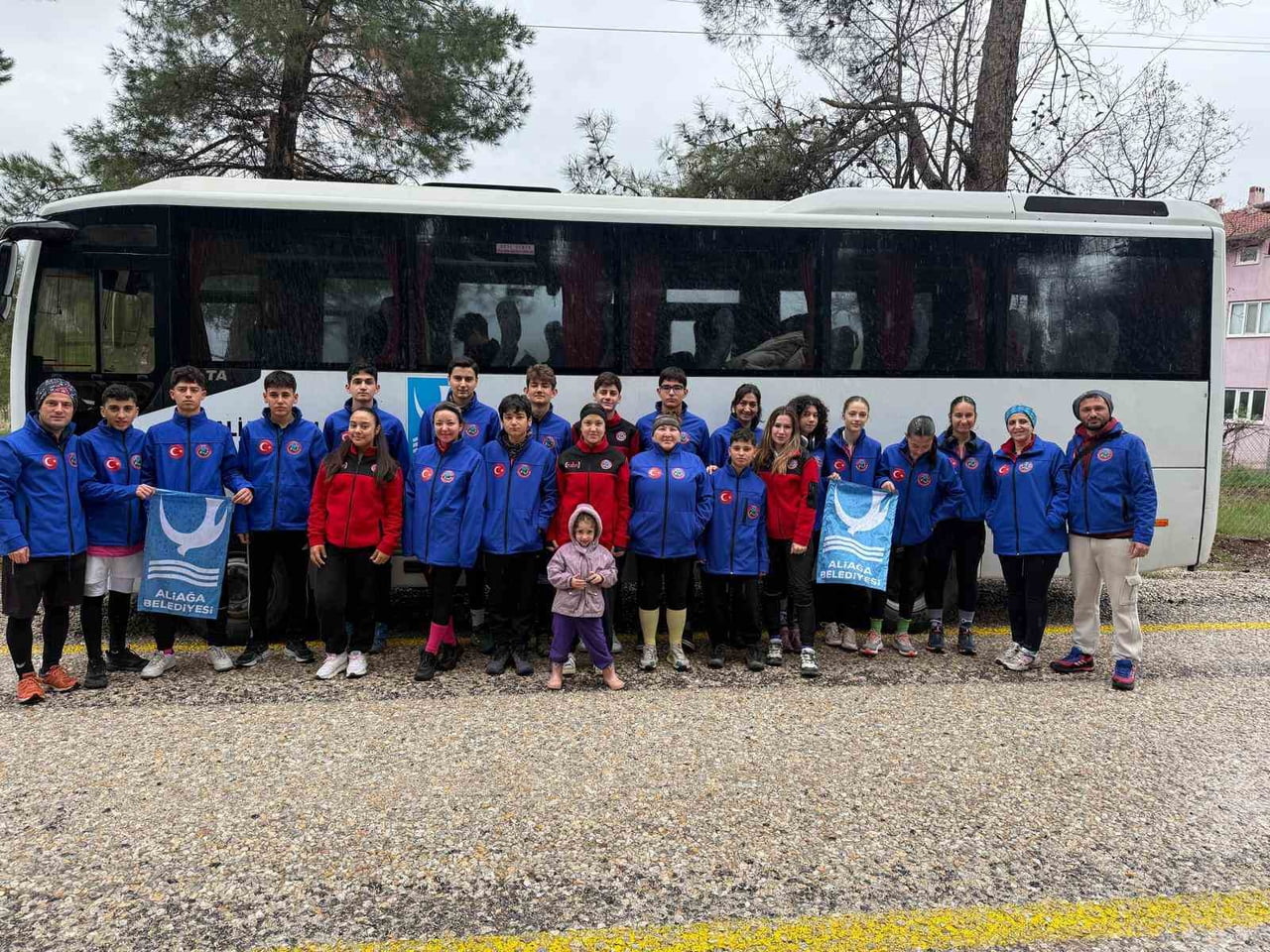 ALİAĞALI ORYANTİRİNG SPORCULARI TÜRKİYE ŞAMPİYONASI'NDAN 6 DERECEYLE DÖNDÜ