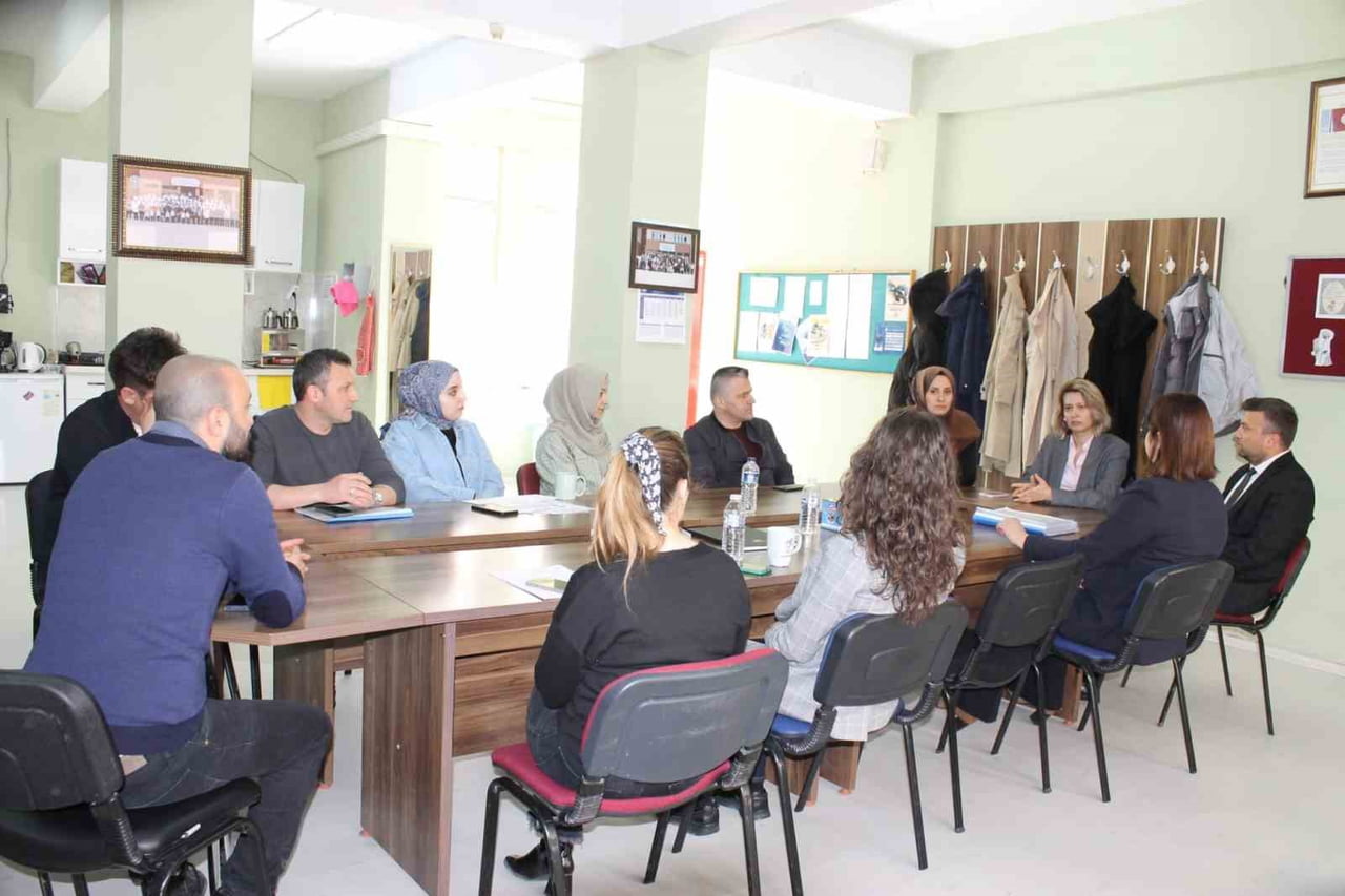 ALTINTAŞ’TA MESLEKİ EĞİTİMİN GÜÇLENDİRİLMESİ ÇALIŞMALARI