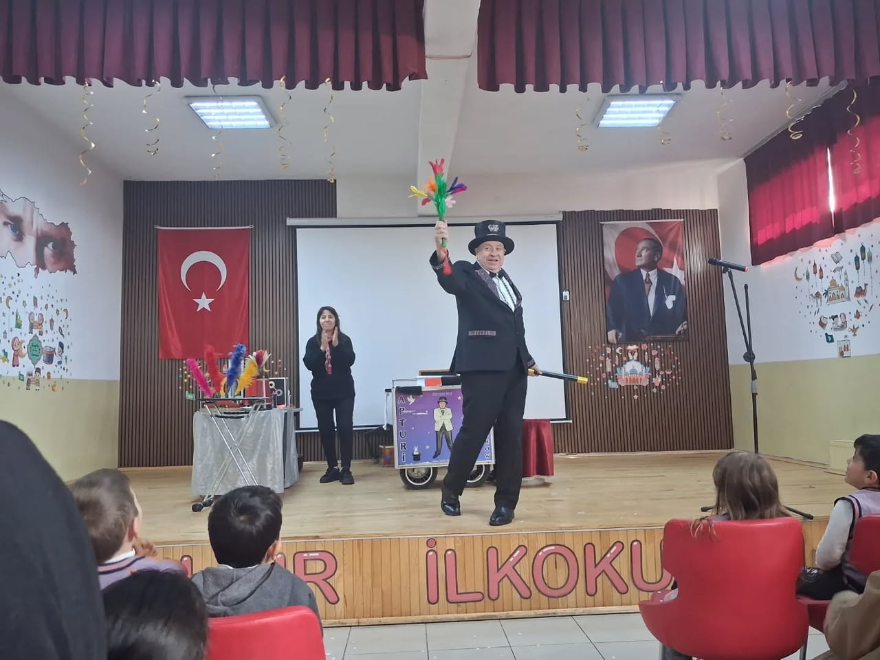 ANKARA SERHAT ARDAHAN FEDERASYONU BAŞKANI BERKANT EZER, ARDAHAN VE İLÇELERİNDEKİ ÖĞRENCİLERİ...