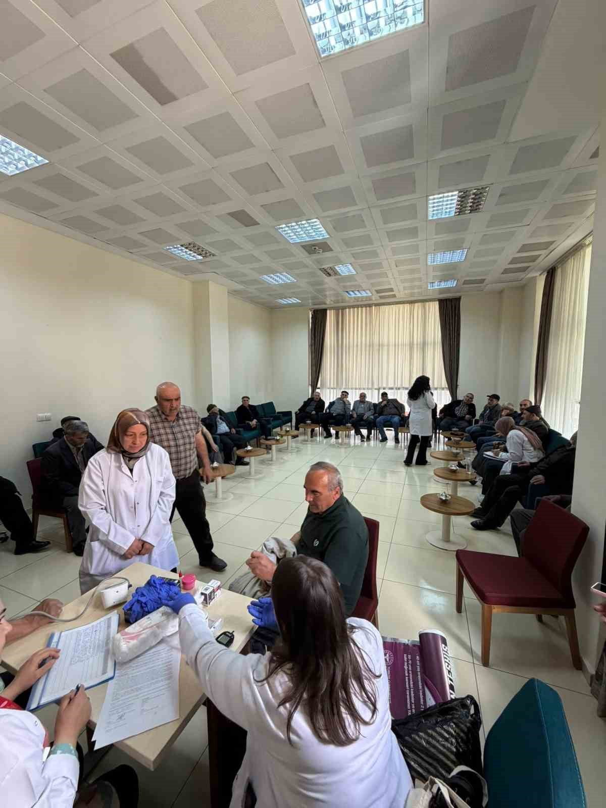 ANKARA SİNCAN BELEDİYESİ TARAFINDAN HANIMLAR VE GÜNGÖRMÜŞLER KONAKLARINDA ÜCRETSİZ SAĞLIK...