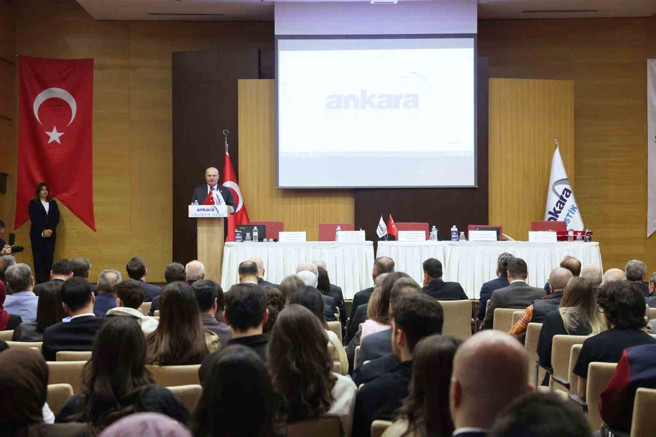 ANKARA TİCARET ODASI (ATO) BAŞKANI GÜRSEL BARAN, "DOĞU İLE BATI’YI BULUŞTURAN, DEMİRYOLU İLE...