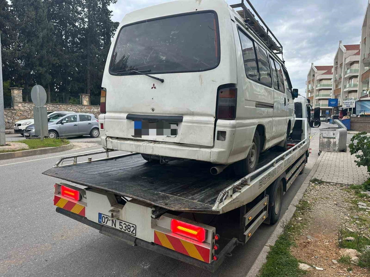 ANTALYA’NIN ALANYA İLÇESİNDE DOĞU YENİ ÇEVRE YOLU TÜNELLER BÖLGESİ’NDE TERS YÖNDE İLERLEYEREK...